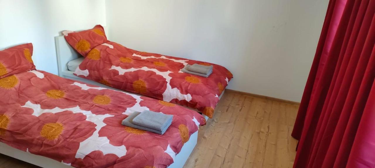 Peter Apartment Михелщат Екстериор снимка
